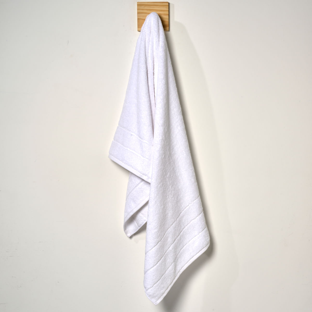 10 02 0060 Toalha Banho Settecento  Branco 001